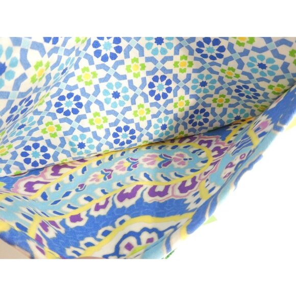 Vera Bradley Capri Blue Paperback Book Cover NWT - Picture 10 of 10